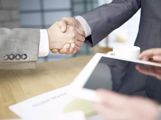 委托西安讨债公司后，若债务人主动还款，流程该如何衔接？