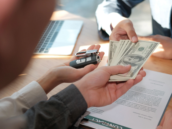 济南讨债公司分享债务纠纷解决途径对比：诉讼与委托催收的成本收益分析